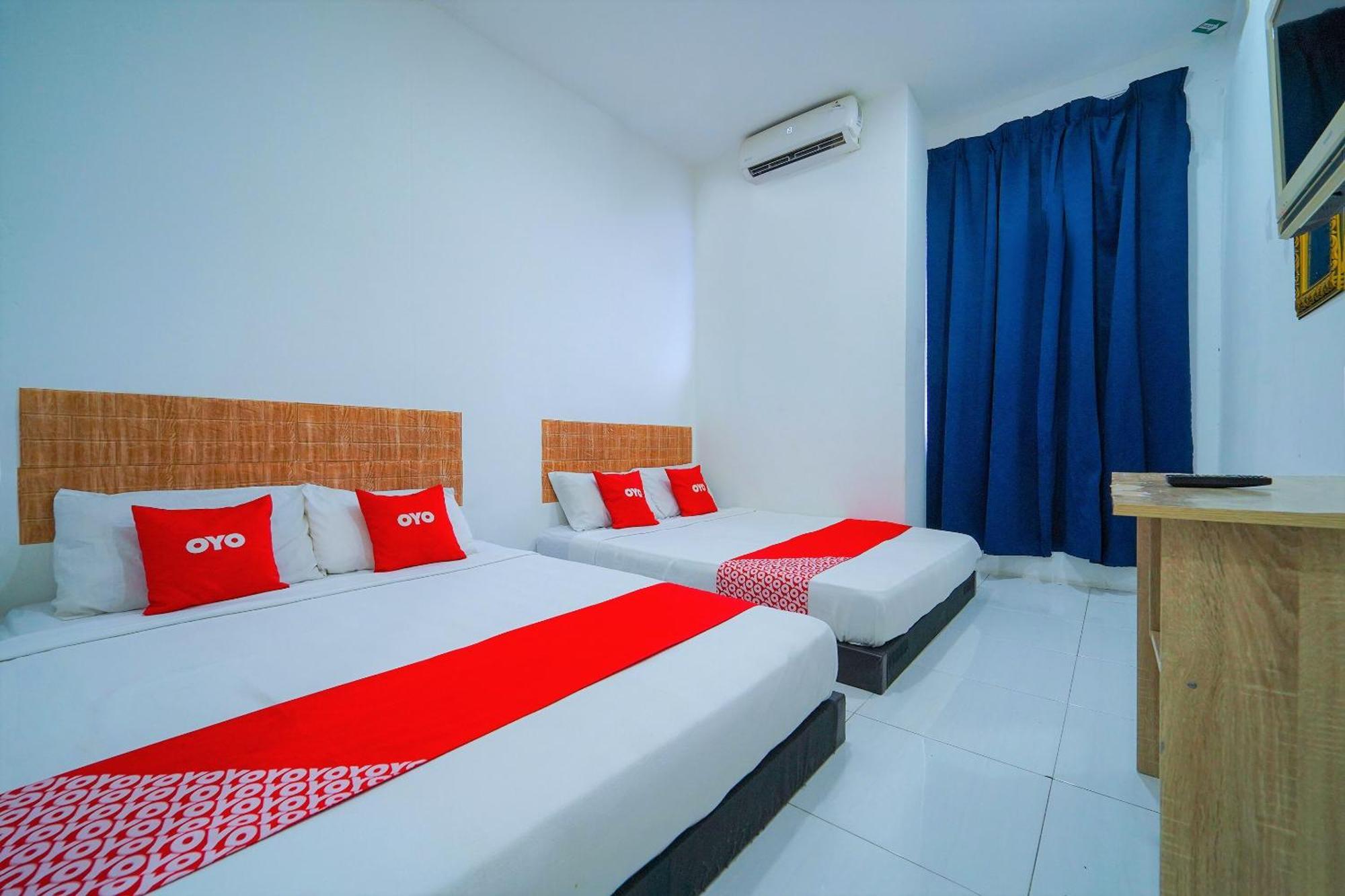 Oyo 89820 Sp Berlian Inn Сунгай Петани Екстериор снимка